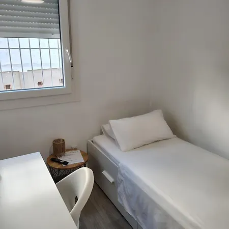 Agui House Séjour chez l'habitant Valence